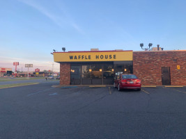 Waffle House outside