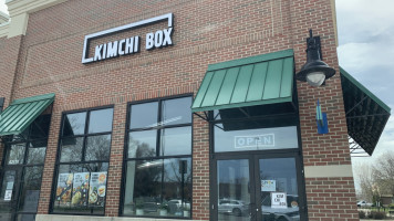 Kimchi Box outside