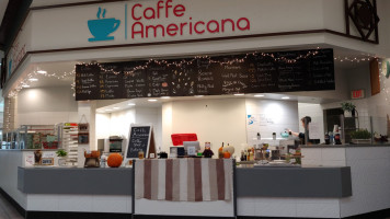 Caffe Americana outside