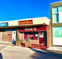 Rick's French Bistro outside