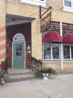 Stocke's Backstreet Cafe, Pub And Grill outside