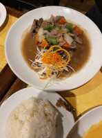 Khao Thai Cuisine food
