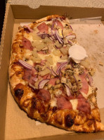 Chloe's Pizza (gigling Rd) food