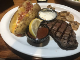 Beef 'o ' Brady 's food