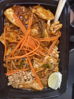 Kamlai Thai Cuisine inside