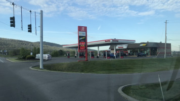Speedway outside