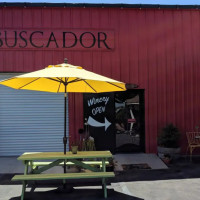 Buscador Winery outside