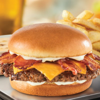 Red Robin Gourmet Burgers food