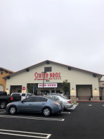 Stater Bros. Markets outside