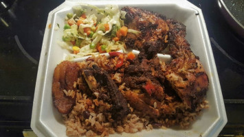 Red Hills Jerk Center food