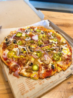 Blaze Pizza food