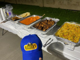 Haiders Catering food