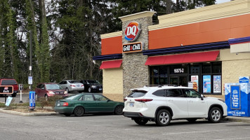 Dairy Queen Grill Chill outside