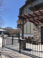 Spring Creek Brewing Company outside