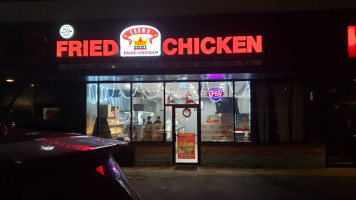 Crown Fried Chicken Coffee Shop inside