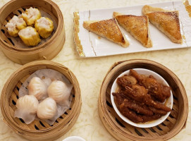 Ten Ten Chinese Seafood Dim Sum Tiān Tiān Yú Gǎng food