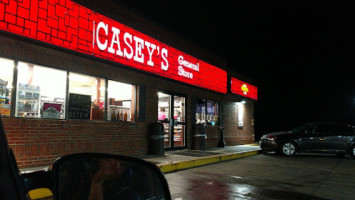 Casey's In P outside