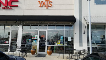 Yats Traders Point outside