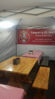 Tacos El Nava inside