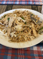 Pookie's Thai Cuisine food