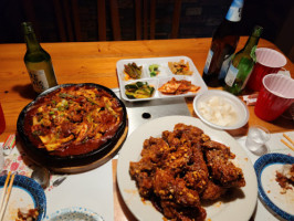 Yetnal Asian Food Service House food