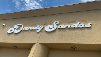 Dandy Sandos food