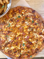 Mahal Pizza food