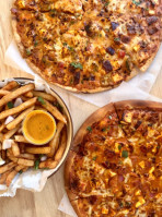 Mahal Pizza food