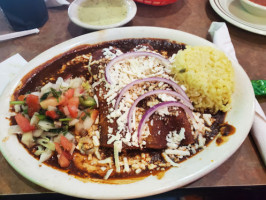 Cilantro’s Mexican Grill food
