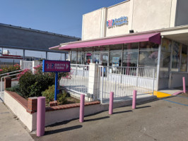 Baskin-robbins food