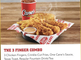 Raising Cane’s Chicken Fingers food