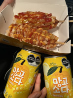 Bo’s Korean Hotdog food