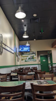 Wingstop inside