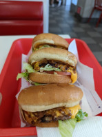 In-n-out Burger food