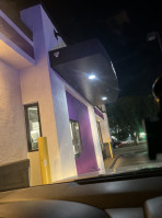 Taco Bell outside