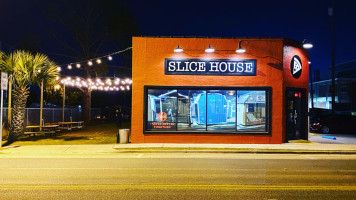 Downtown Slice House outside