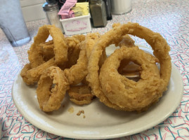 Lee’s Diner food