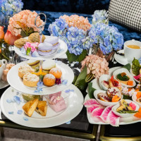 High Tea Lounge At Le Meridien Arcadia food