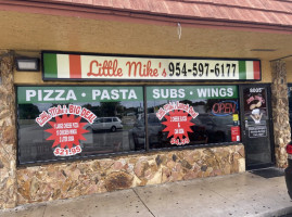 Little Mike's Pizza outside