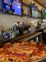Towne Parlor Pizza food