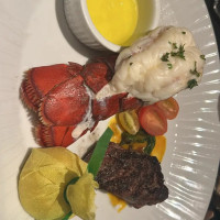 Henry's Steakhouse food