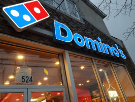 Domino's Pizza food