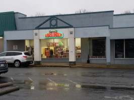 Papa John's Pizza outside