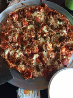 The Ohio Pizza Parlor food