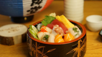 Hoshi Sushi inside
