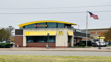 Mcdonald's outside