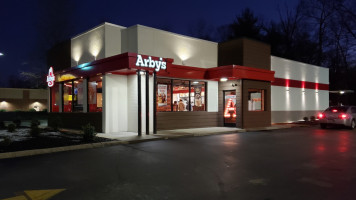 Arby's outside