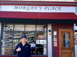 Morgan's Smokehouse on the Square food
