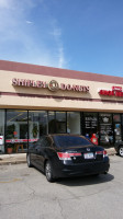 Shipley Do-nuts outside