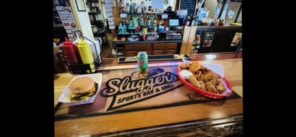 Sluggers Pub food